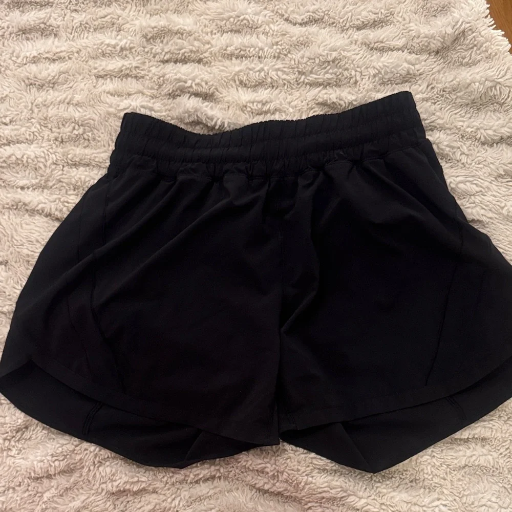 Lululemon Track That Short - Picture 1 of 2